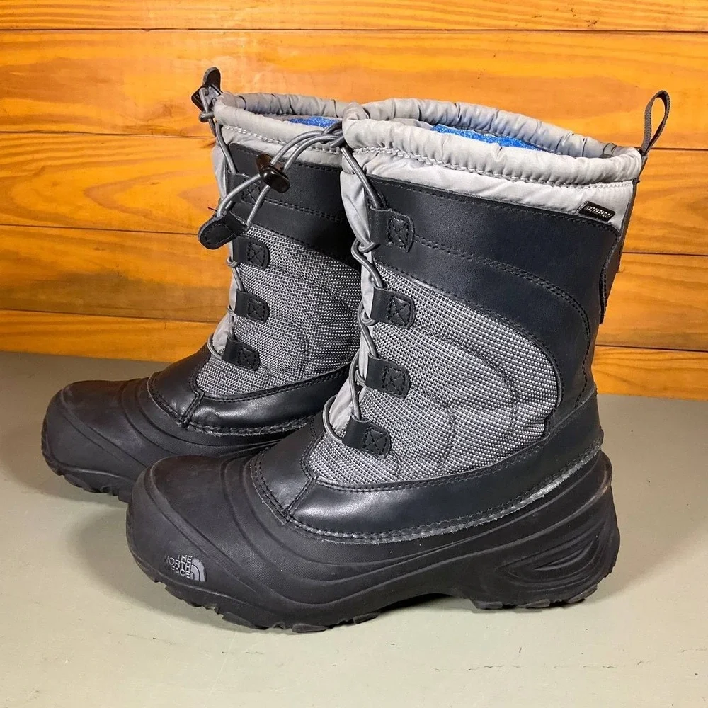 The‎ North Face Alpenglow  IV Waterproof Snow Boots Youth 7 Black Gray NF0A2T5P